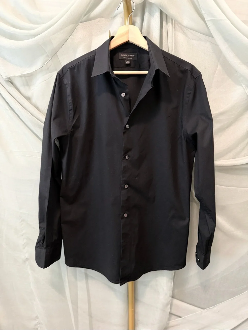Banana Republic Black Slim Fit Wrinkle Resistant Button-Up Shirt